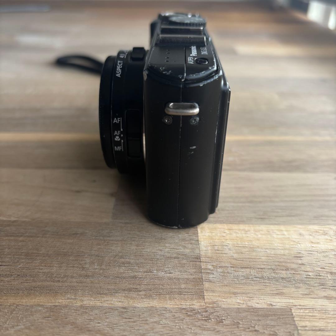 ジャンク品 LUMIX lx3 LEICA コンパクトデジタルカメラ