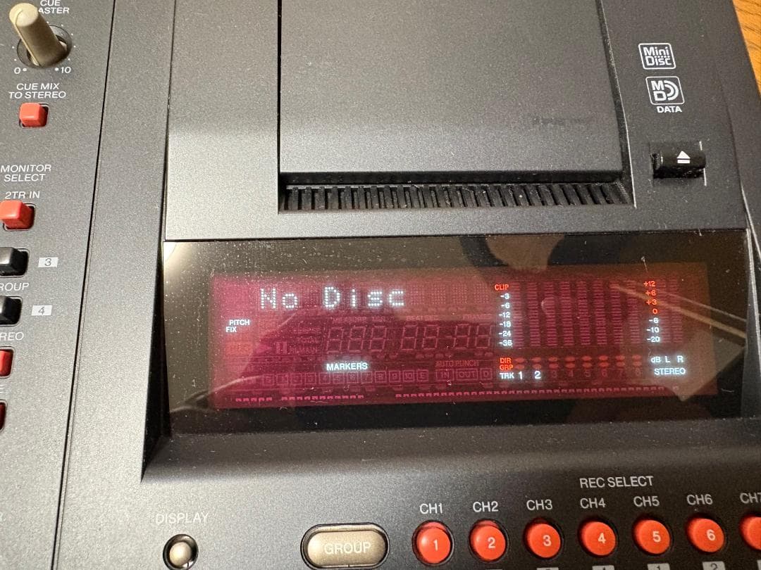 YAMAHA MD8 ８TR マルチトラックMDレコーダー 録音・再生できます。