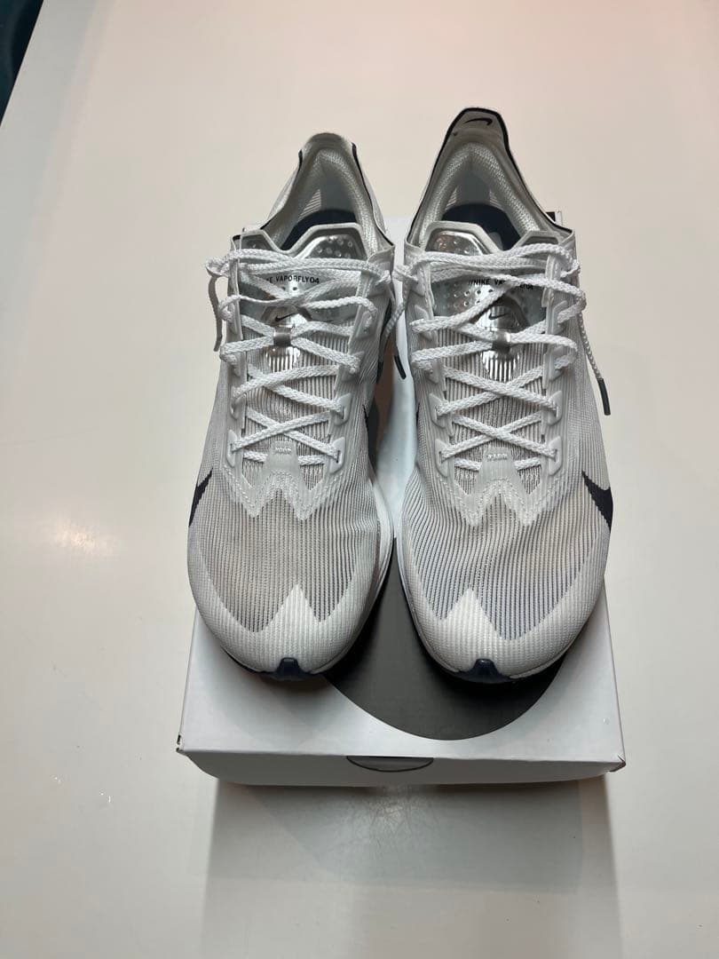 Nike Racing ランニングシューズ ホワイト