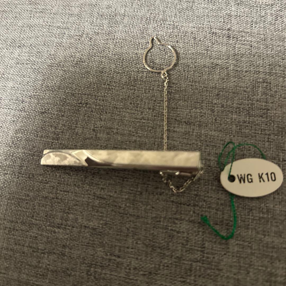 ホワイトゴールド ネクタイピン K10 専用ケース付き