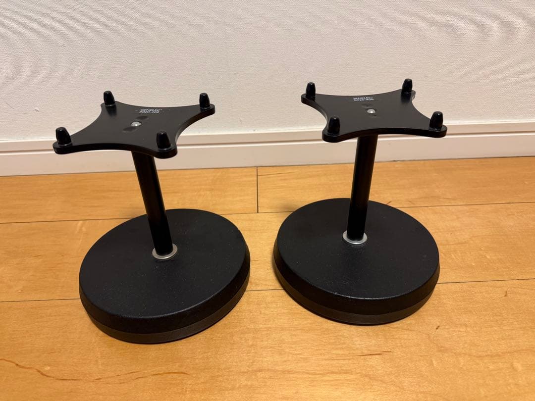 GENELEC スピーカープレート&スタンド