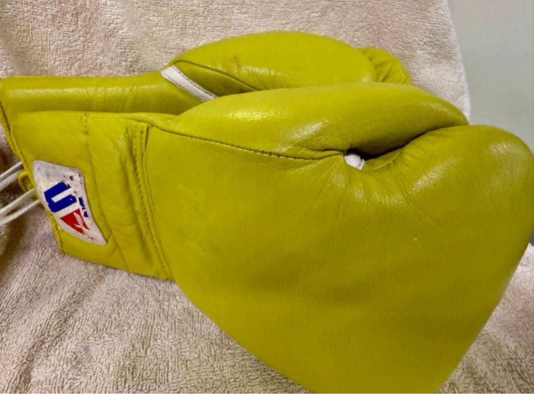 Winning ボクシンググローブ 16oz イエロー