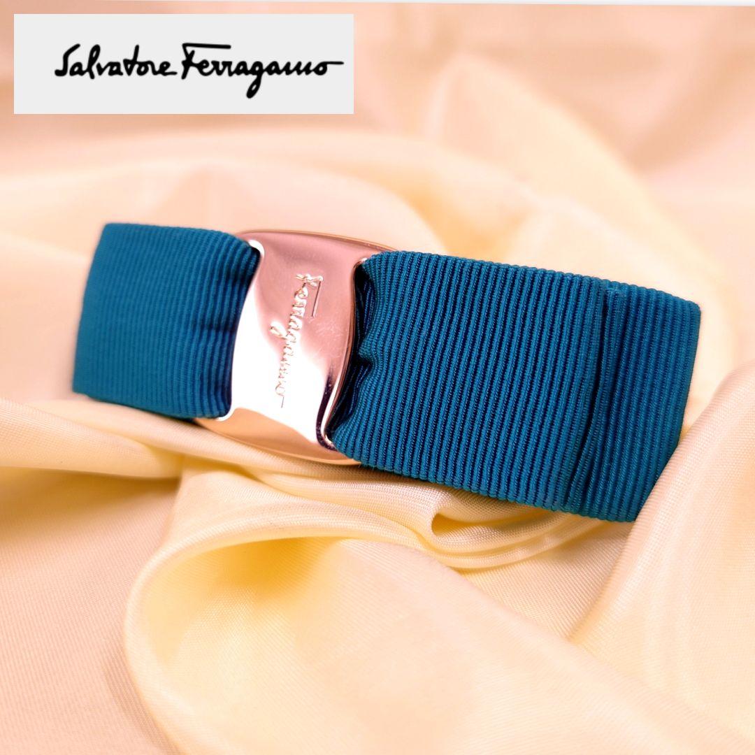 SalvatoreFerragamo　サルバトーレフェラガモ　ヴァラ　バレッタ