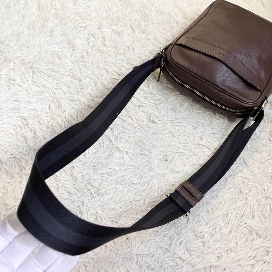 極美品 COACH チャールズ フライトバッグ ヘリテージ ボディバッグ