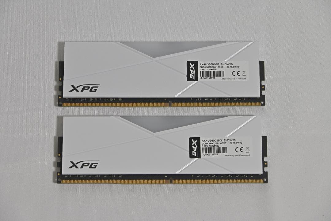 AX4U360016G18I-DW50 DDR4 16GB 2枚組 計32GB