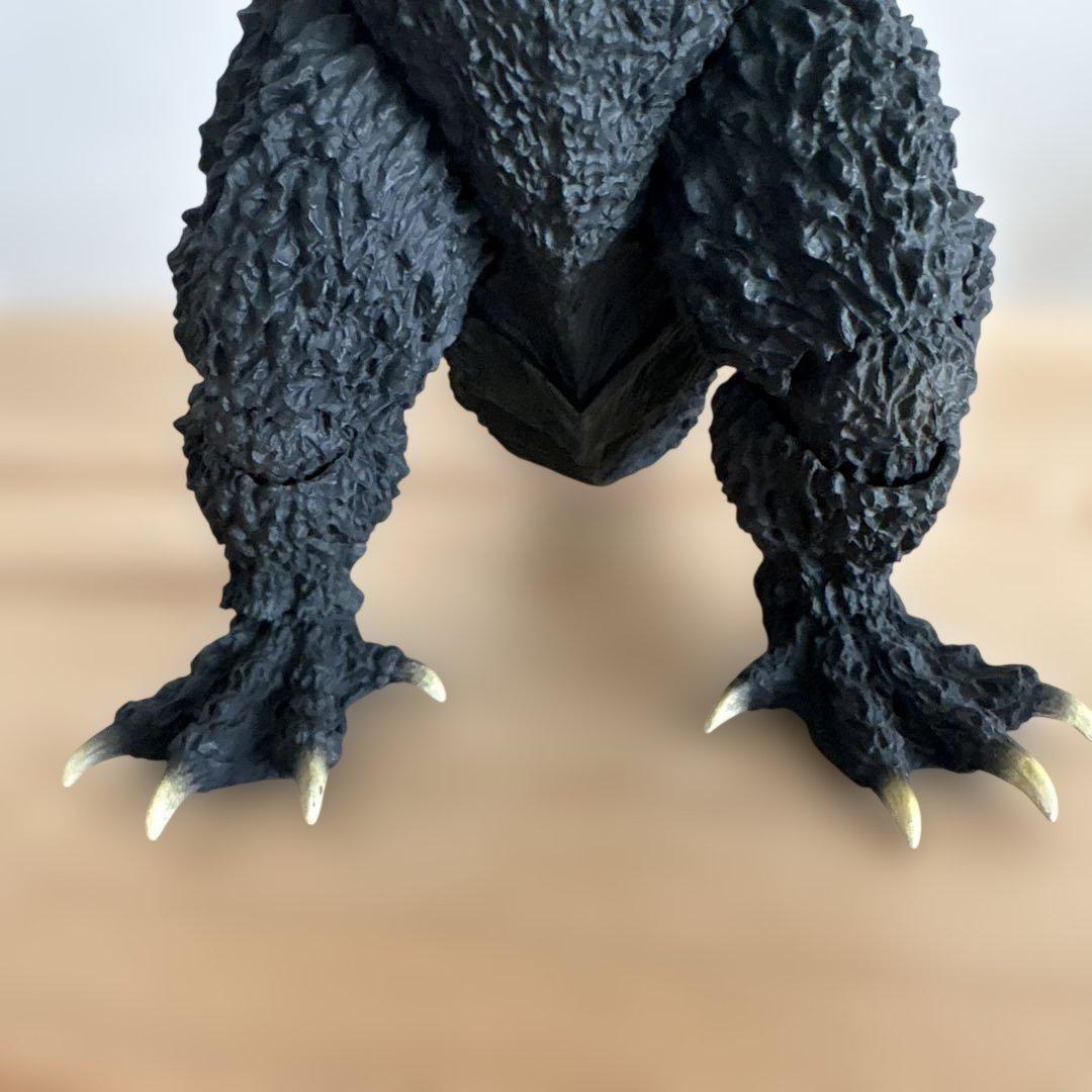 転*）様 バンダイ　ゴジラ