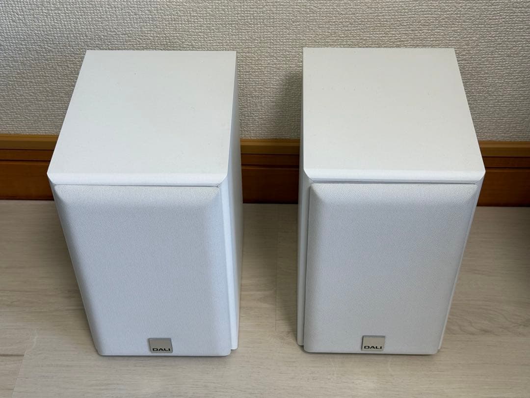 DALI ホワイト SPEKTOR 1 スペクター