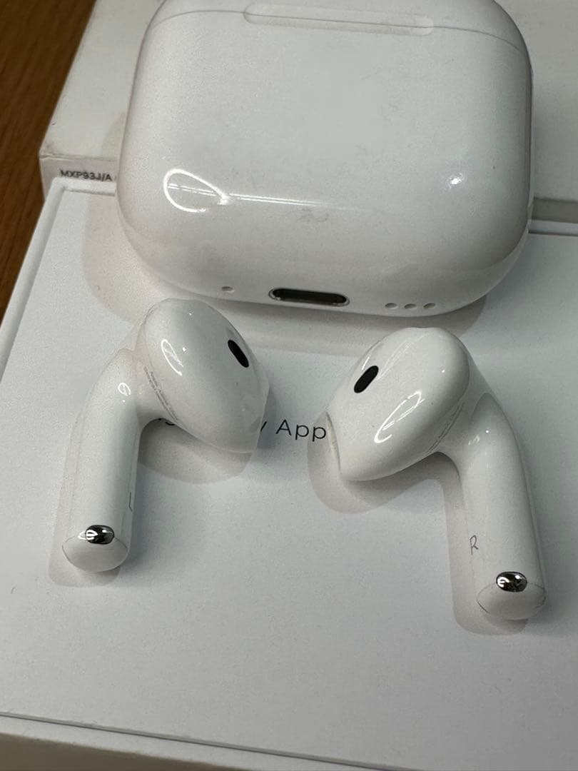 AirPods4 ANC搭載モデル MXP93J/A G96HJ