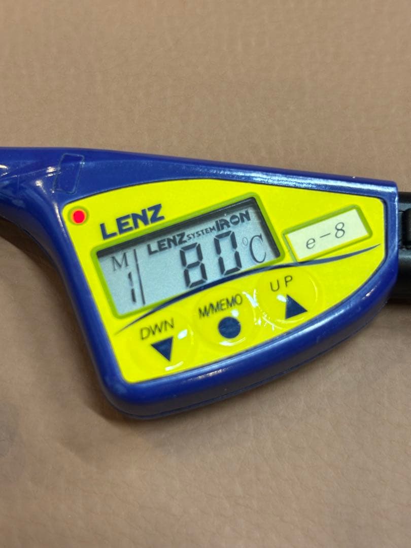 未使用に近い　LENZ e-8レンツアイロン5角8㎜　ロッド最新モデル
