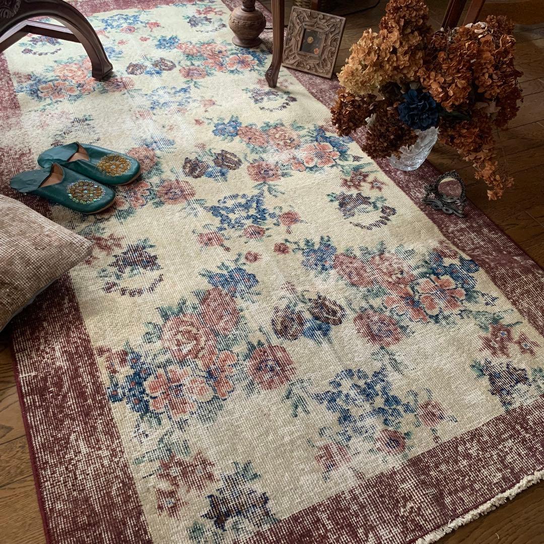 バーガンディ　トルコヴィンテージラグ　210×109 ボタニカル　 オーバーダイ