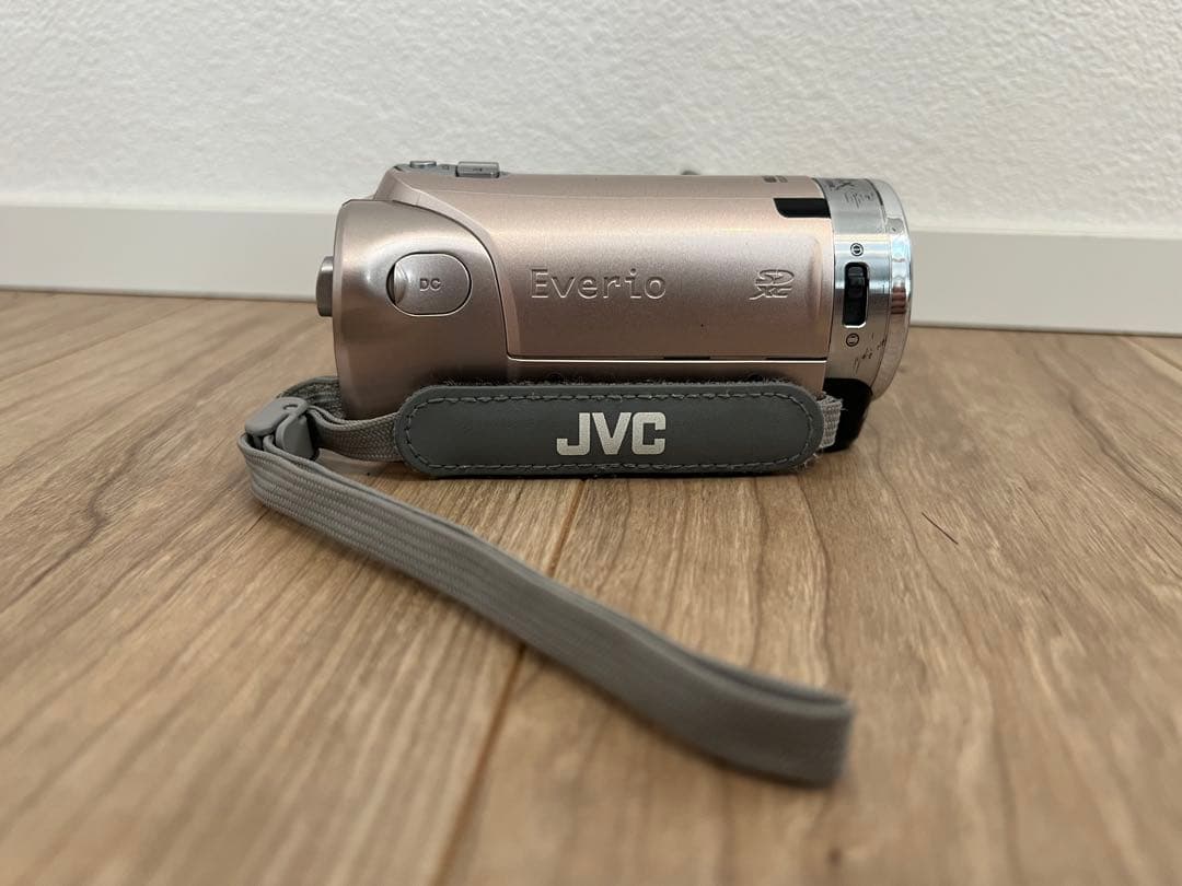 JVC エブリオ GZ-E256 ビデオカメラ