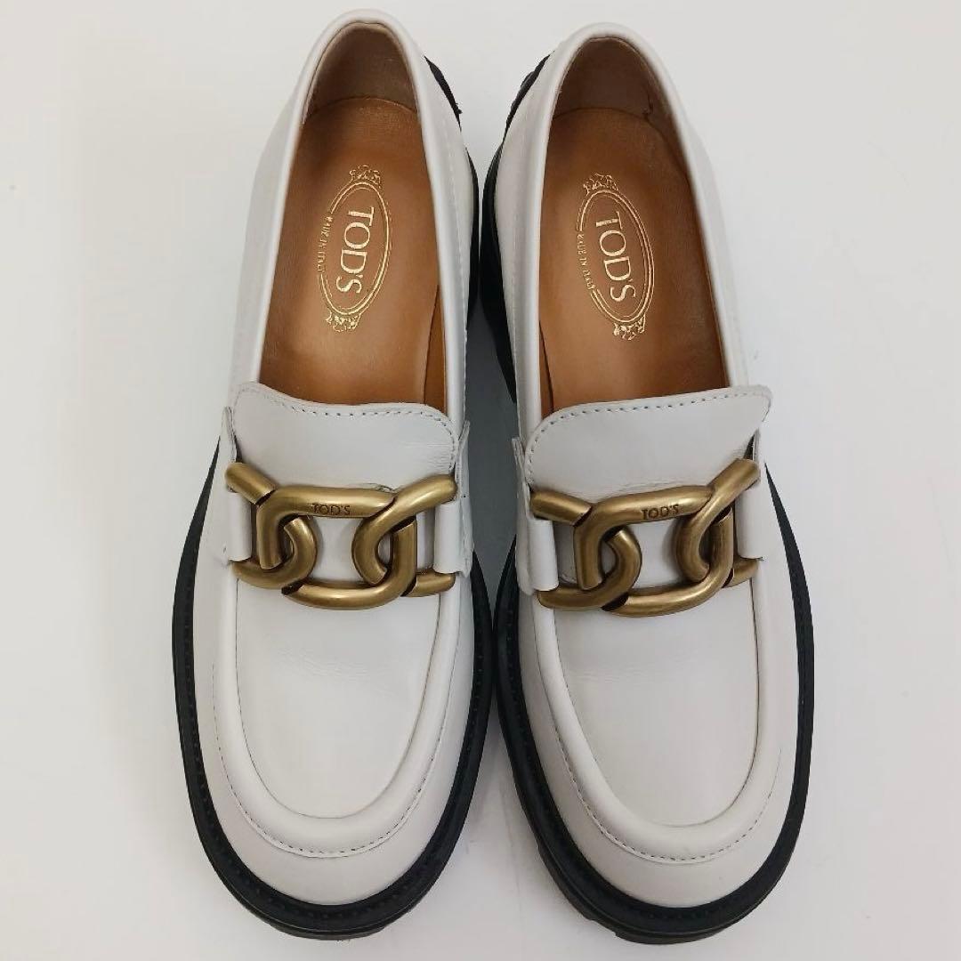 ✨新品未使用✨トッズ　ケイト　ヒールローファー　メタルチェーン　34 1/2