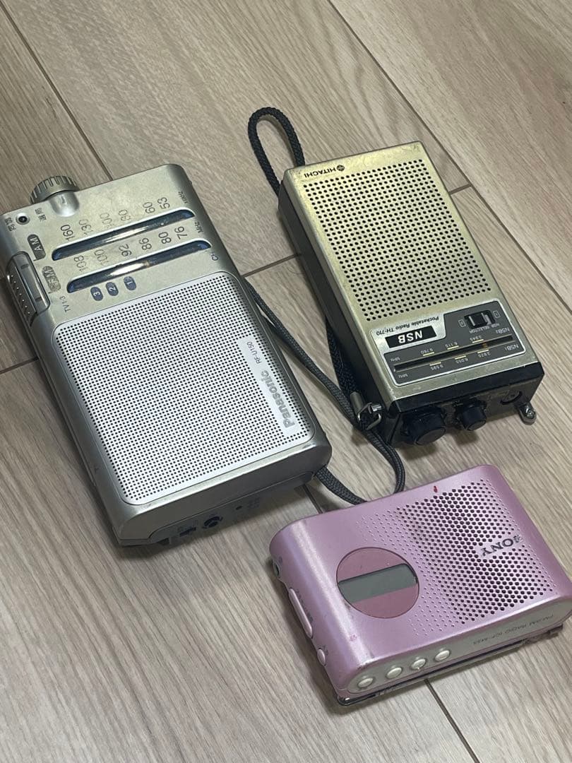 Sony, Panasonic, Toshiba, などのラジオセット ジャンク