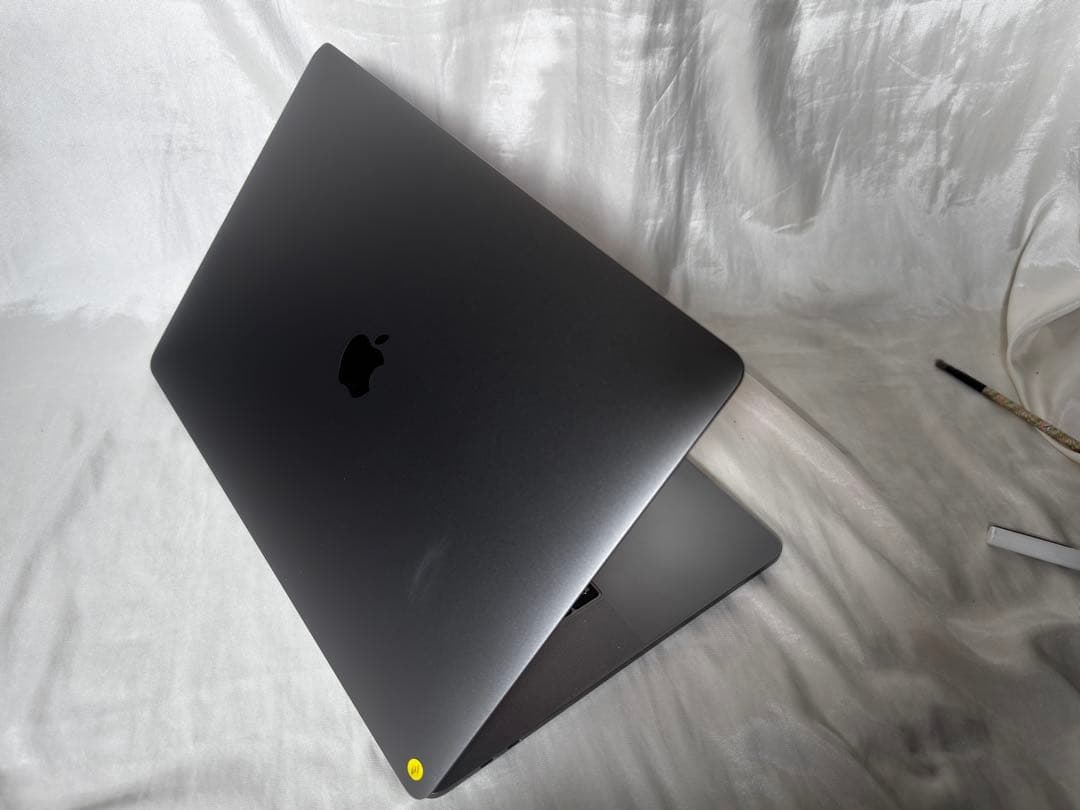 MacBook Pro 15インチ2017Core i7/16GB/500GB