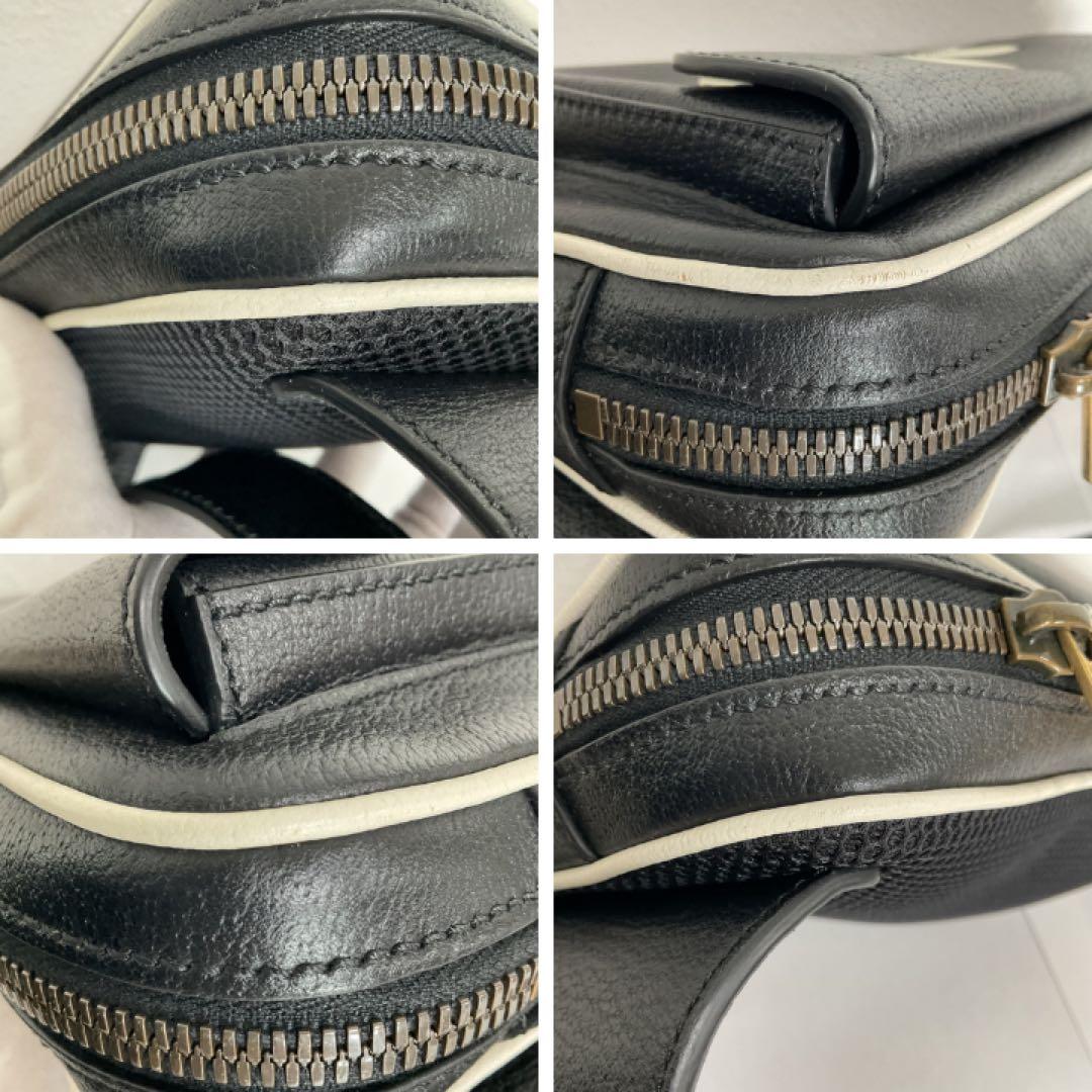 adidas × Gucci ボディバッグ・ウエストポーチ　コラボ　ロゴ入り