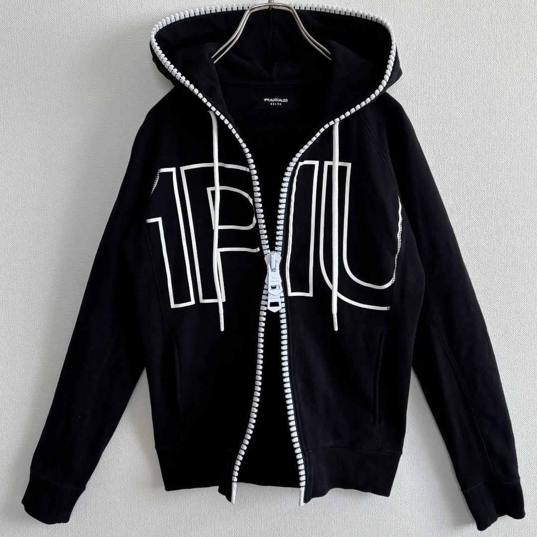 [aika]【超人気・美品】ウノ ピゥ/パーカー/ビッグファスナー