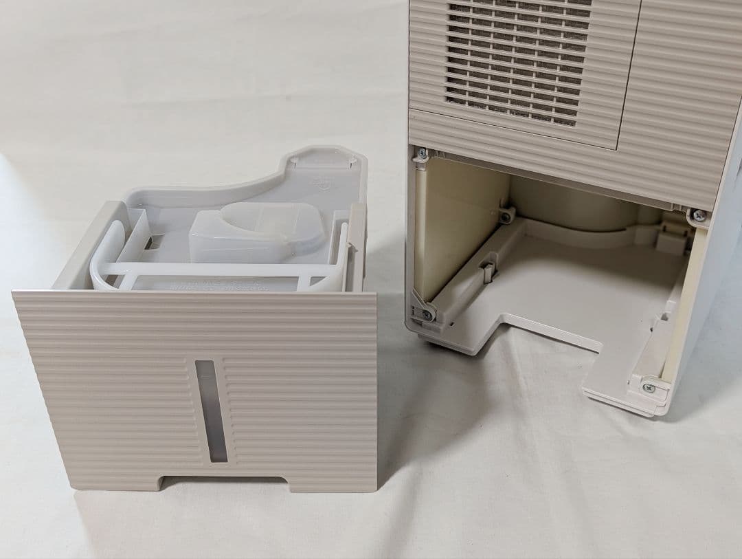 2024年度製 Panasonic F-YEX120B-W 衣類乾燥除湿機