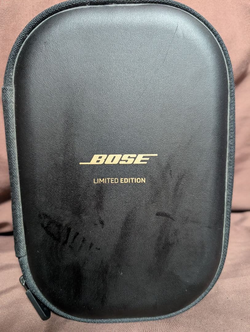 BOSE LIMITED EDITION ヘッドホン QC35II ケース付き