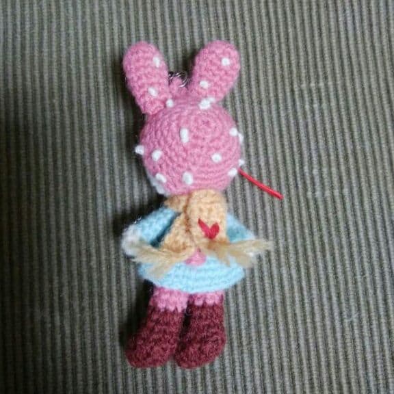 新品未使用品　編みぐるみストラップ２点