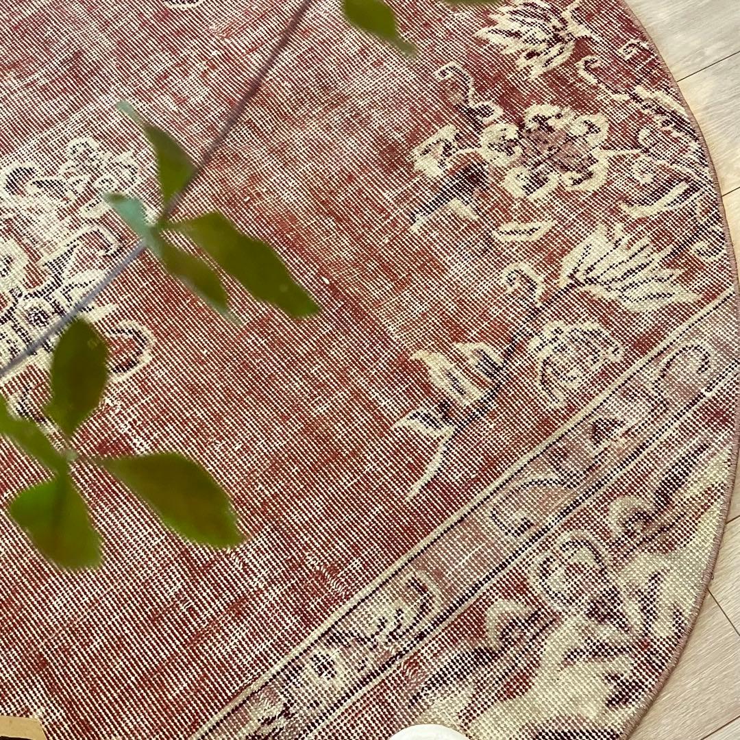 超大判145×145 ／ラウンド／レッドシャビー　トルコヴィンテージラグ