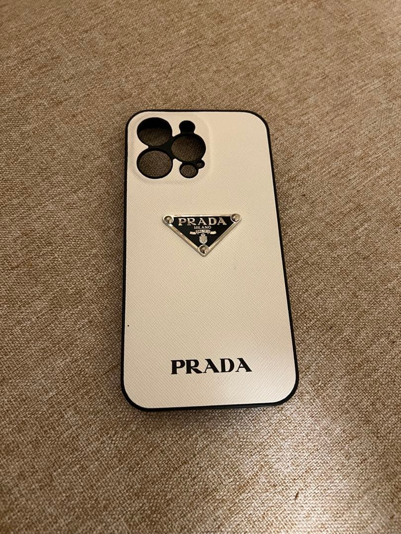 最終値下げPRADA iPhone13pro ケース ホワイト