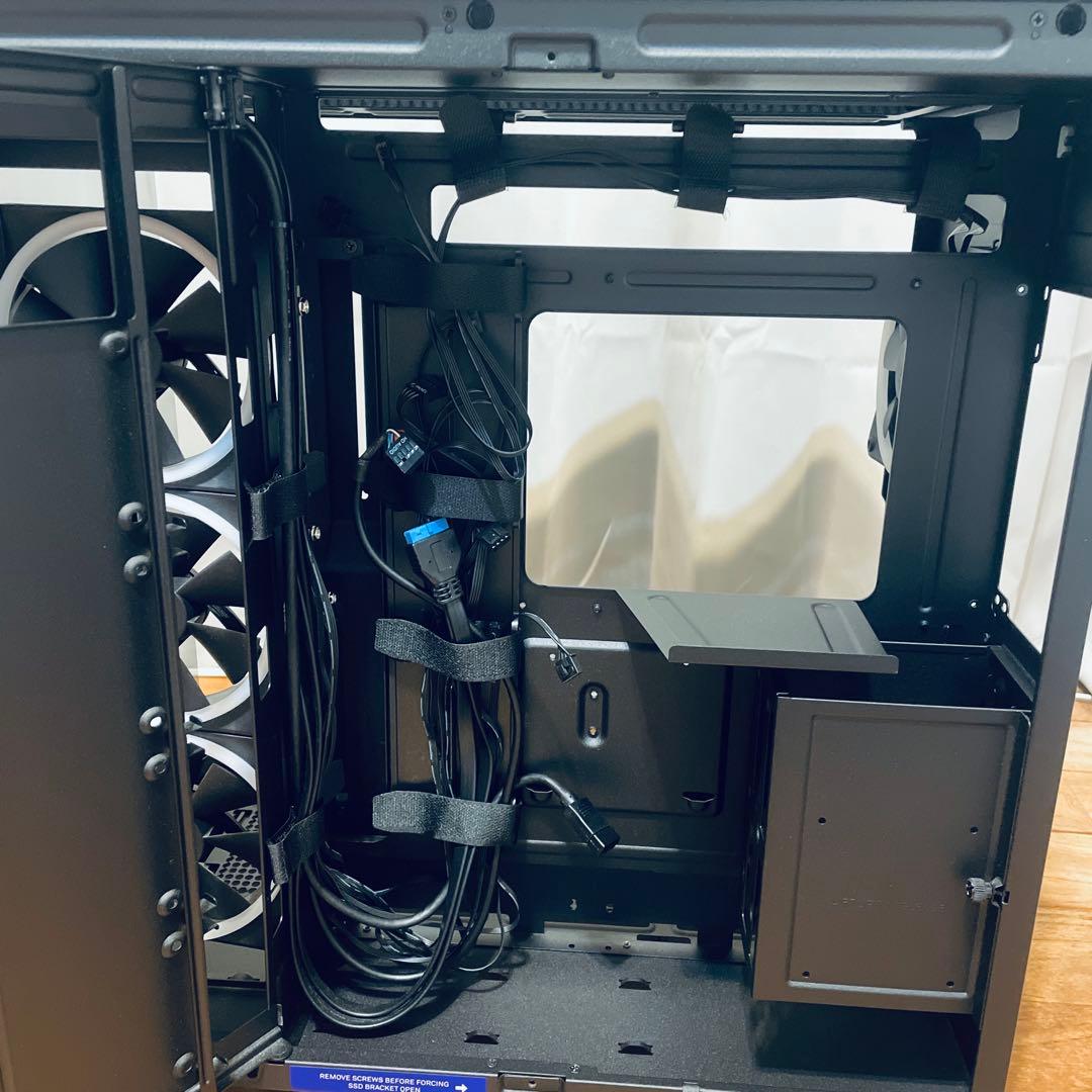 【値下げ中】NZXT H9 FLOW/RGBファン7個/コントローラー3個