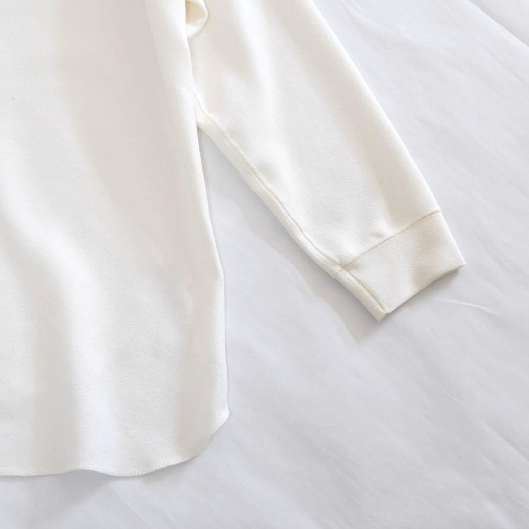 美品　whim gazette Vガゼットプルオーバー　オフホワイト　36