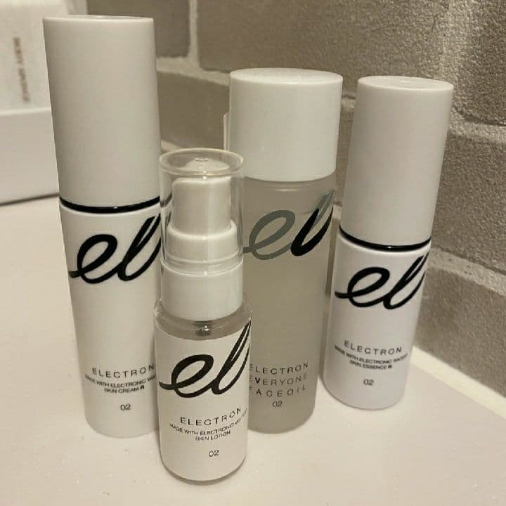 紫*部様 【新品未開封】エレクトロン スキンケア5点セット 総額定価28,010