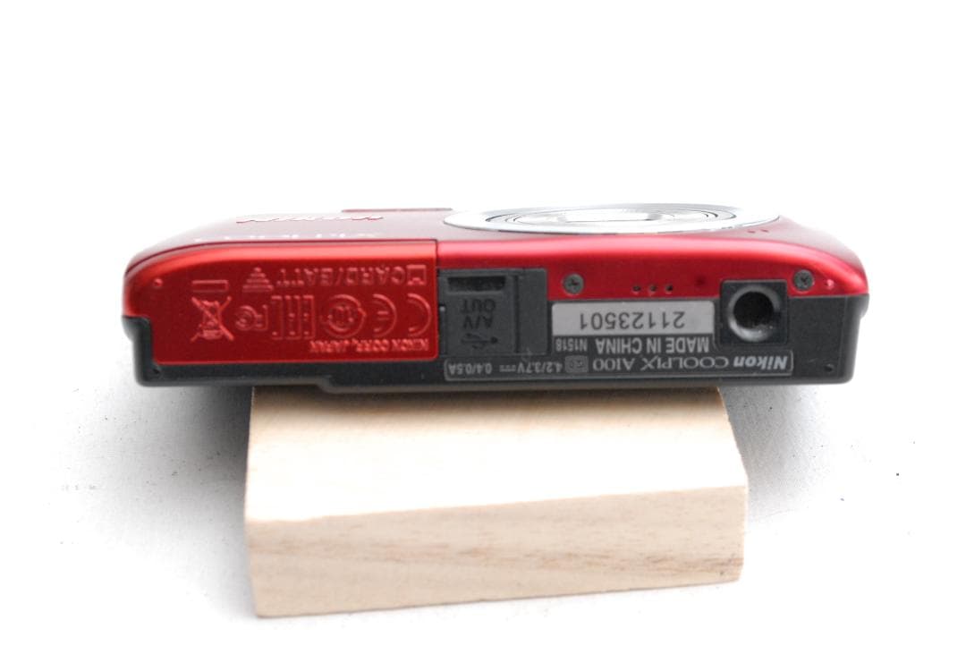 Nikon COOLPIX A100 (良品）