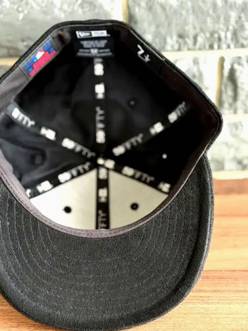 即日発送 ✴︎未使用レア品✴︎newera59FIFTYパドレス ベロアレザー