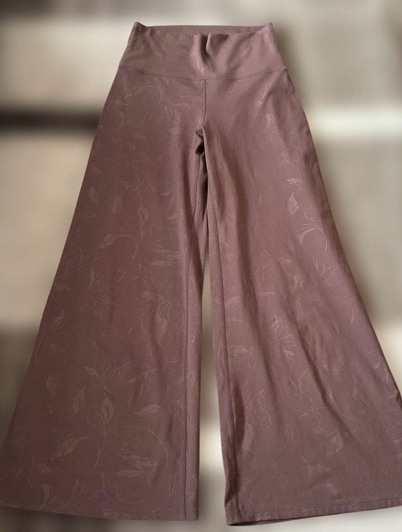 LAVA SAKURA ヨガパンツワイドM