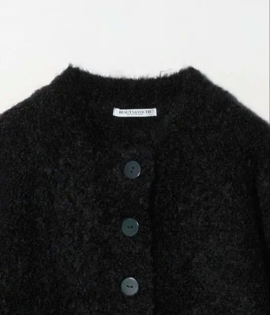 ウールブレンド ブークレ クルーネックカーディガン ブラック
