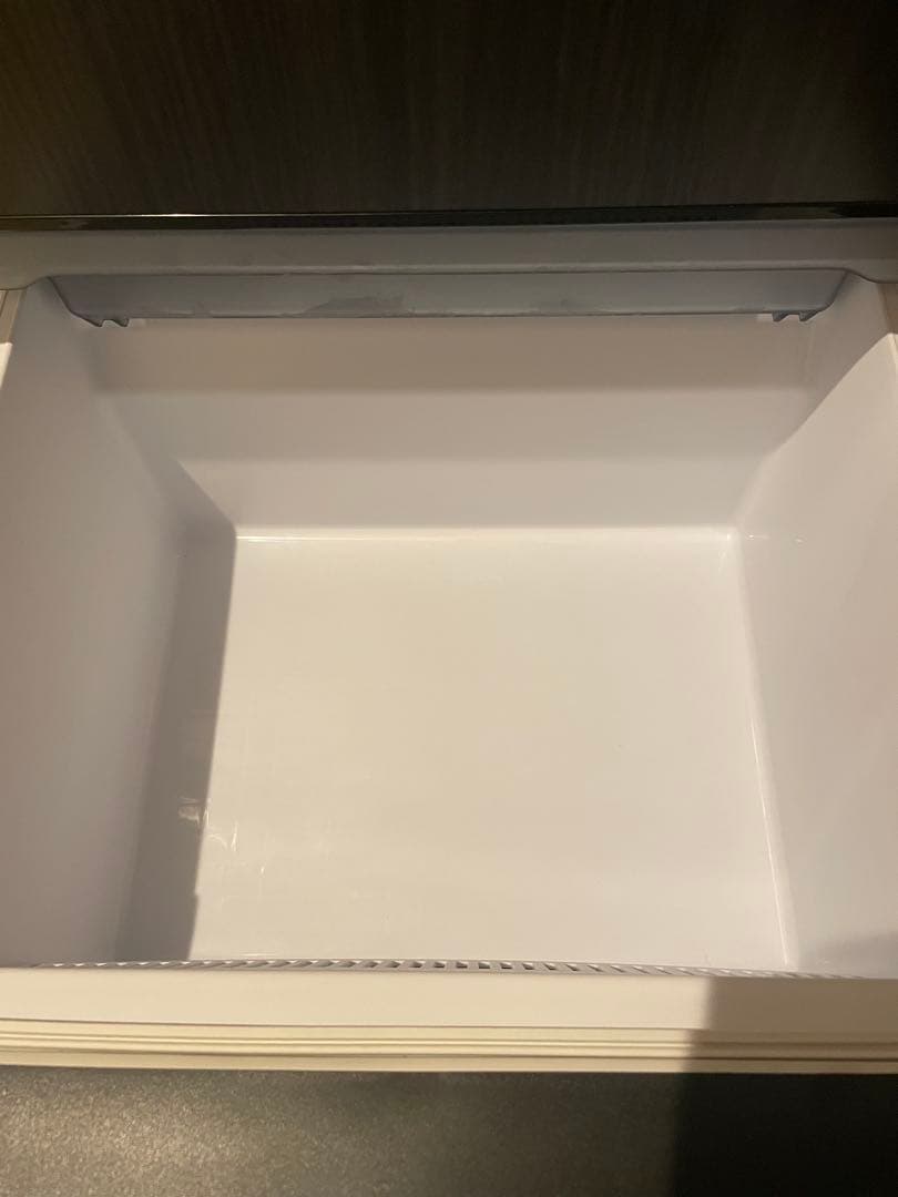 極美品　人気モデル　Aqours アクア　冷蔵庫　右開き　2024年式