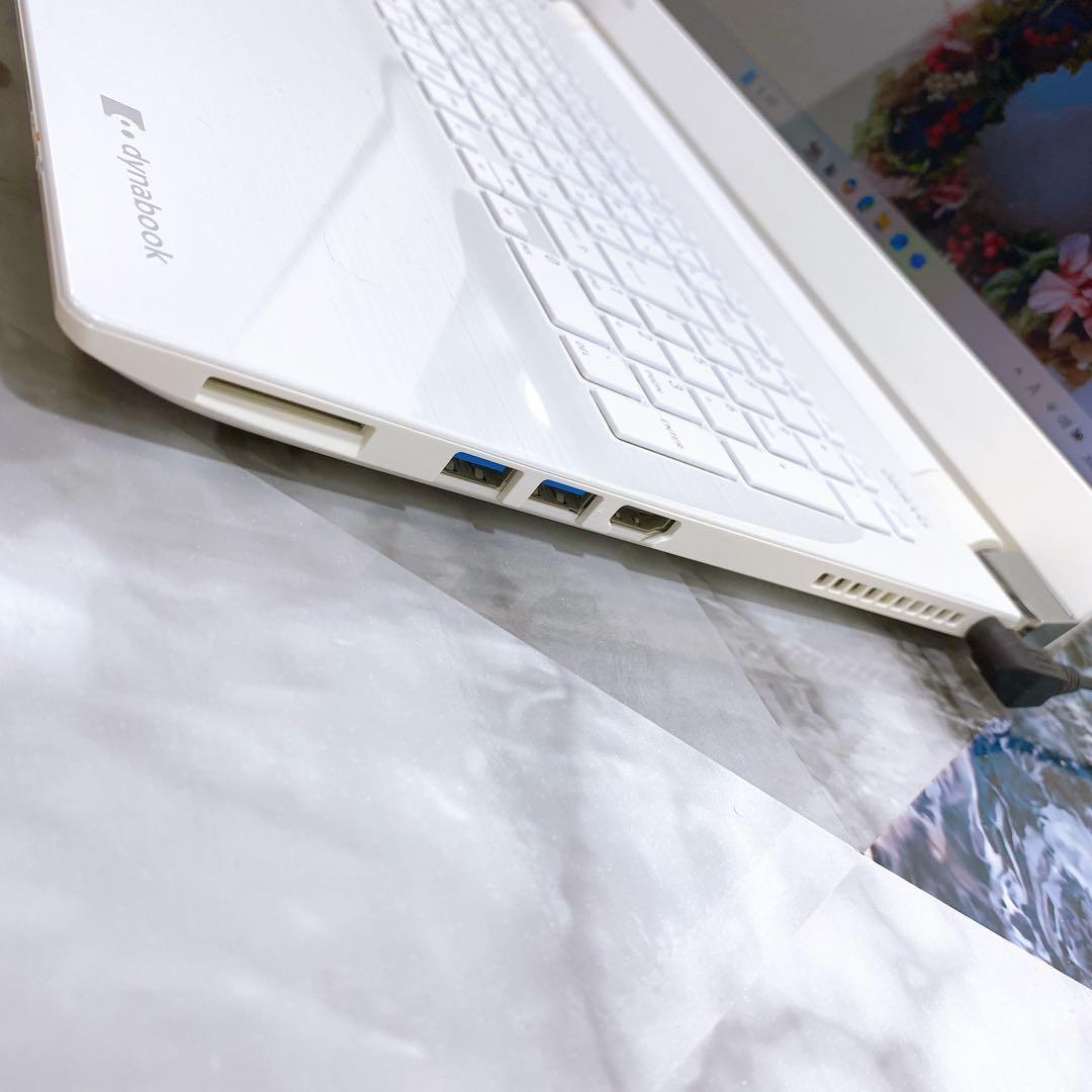 人気機種✨超大容量✨新品SSD1TB✨薄型ノートパソコン✨オフィス付✨Win11