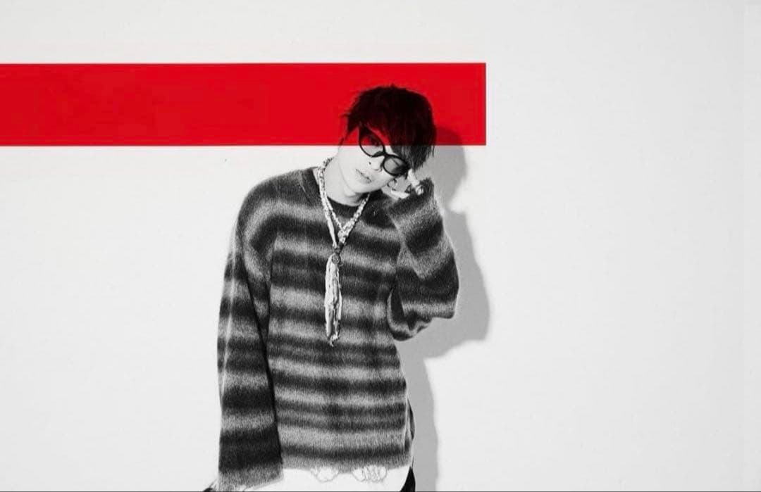 ウ*ー様 MUZE FACCIES ニット