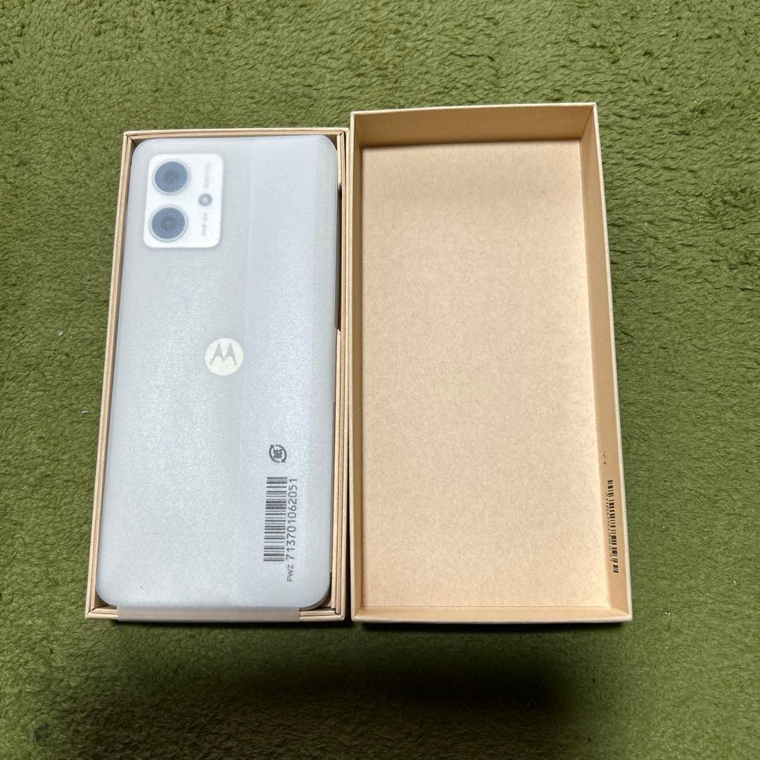 k*f様 Motorola スマートフォン 本体 ホワイト 未使用