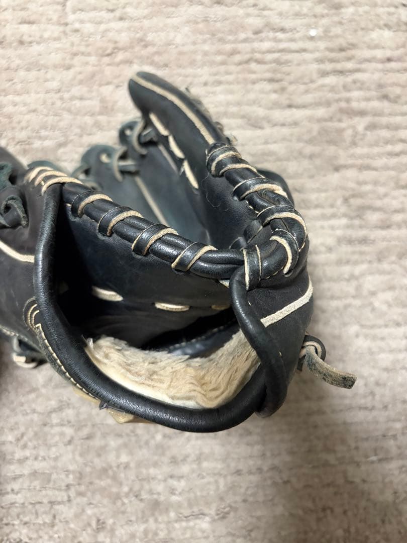 ミズノ グローバルエリート　黒　グローブ