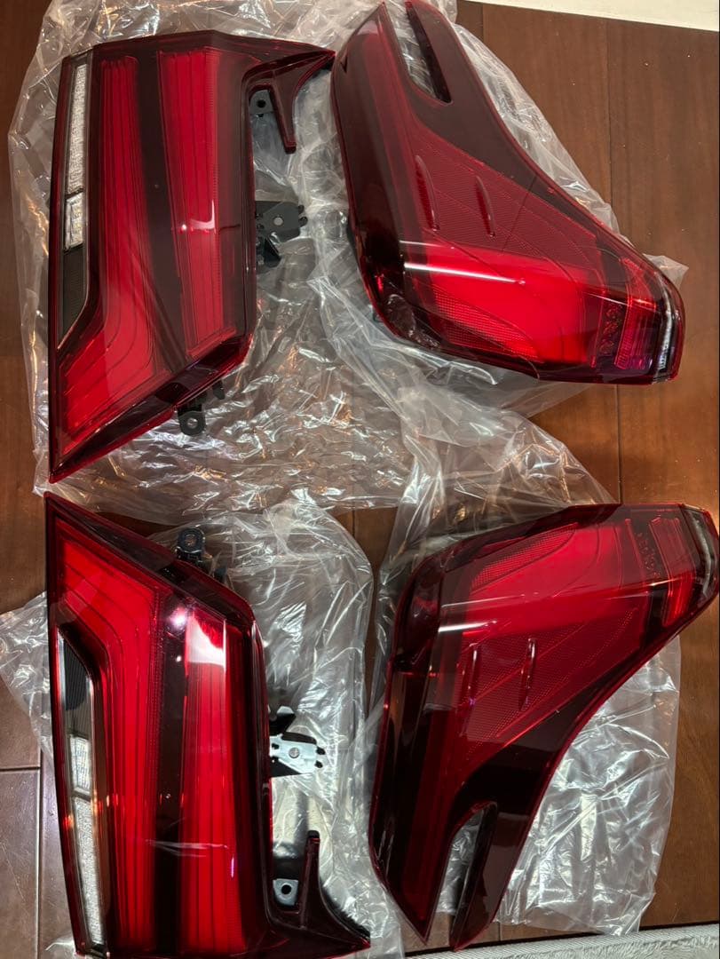 30系後期アルファード　SCパケ　シーケンシャルテールランプ左右セット