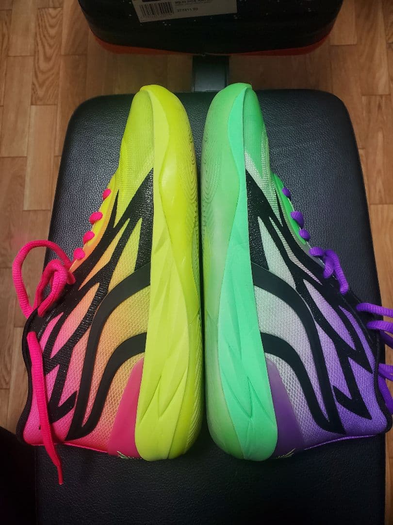 シューズ(男性用) Puma MB.02