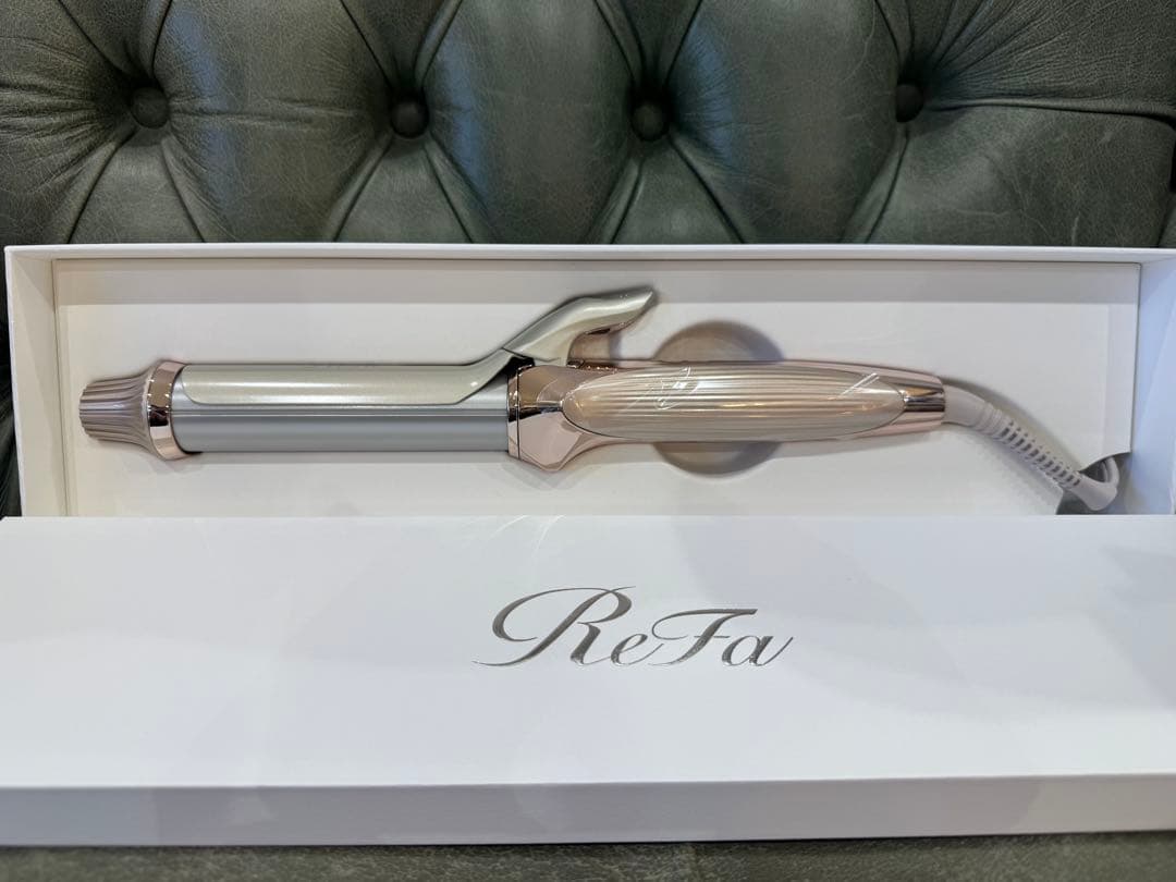 新品未使用2025年10月8日（水）新発売。リファカールアイロンプロ+ 32mm