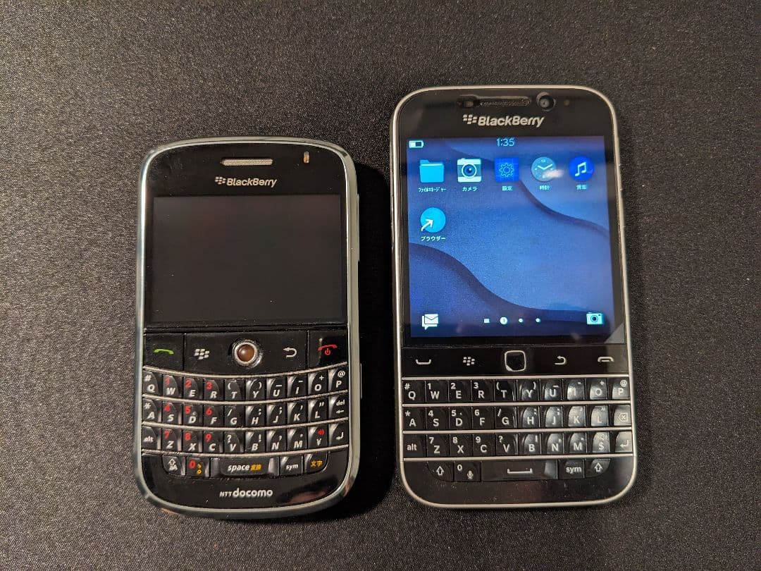 スマートフォン本体 Blackberry Classic, Bold9000