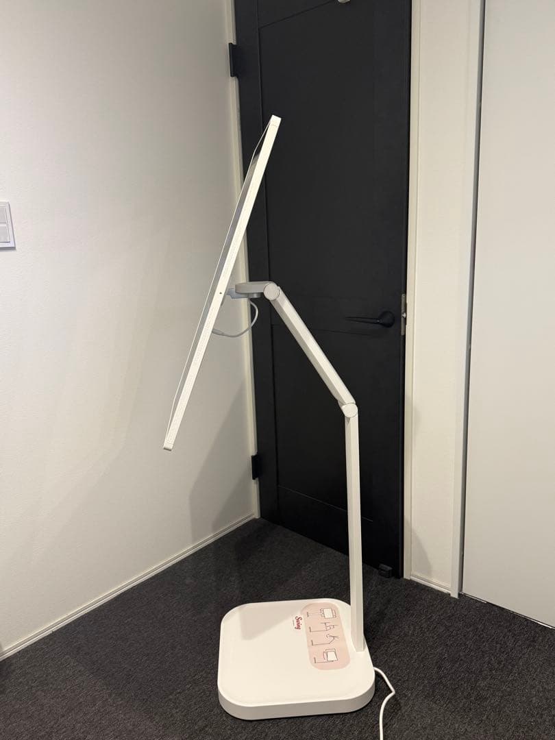 LG Smart Monitor Swing スタンド付