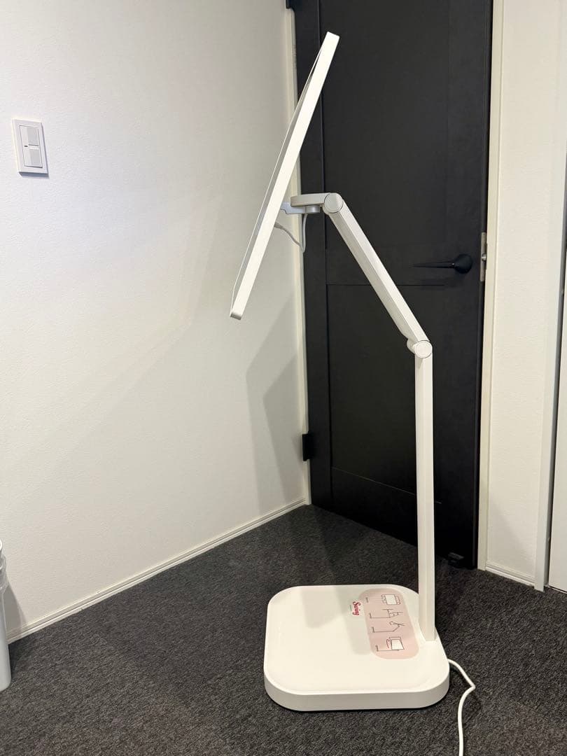 LG Smart Monitor Swing スタンド付