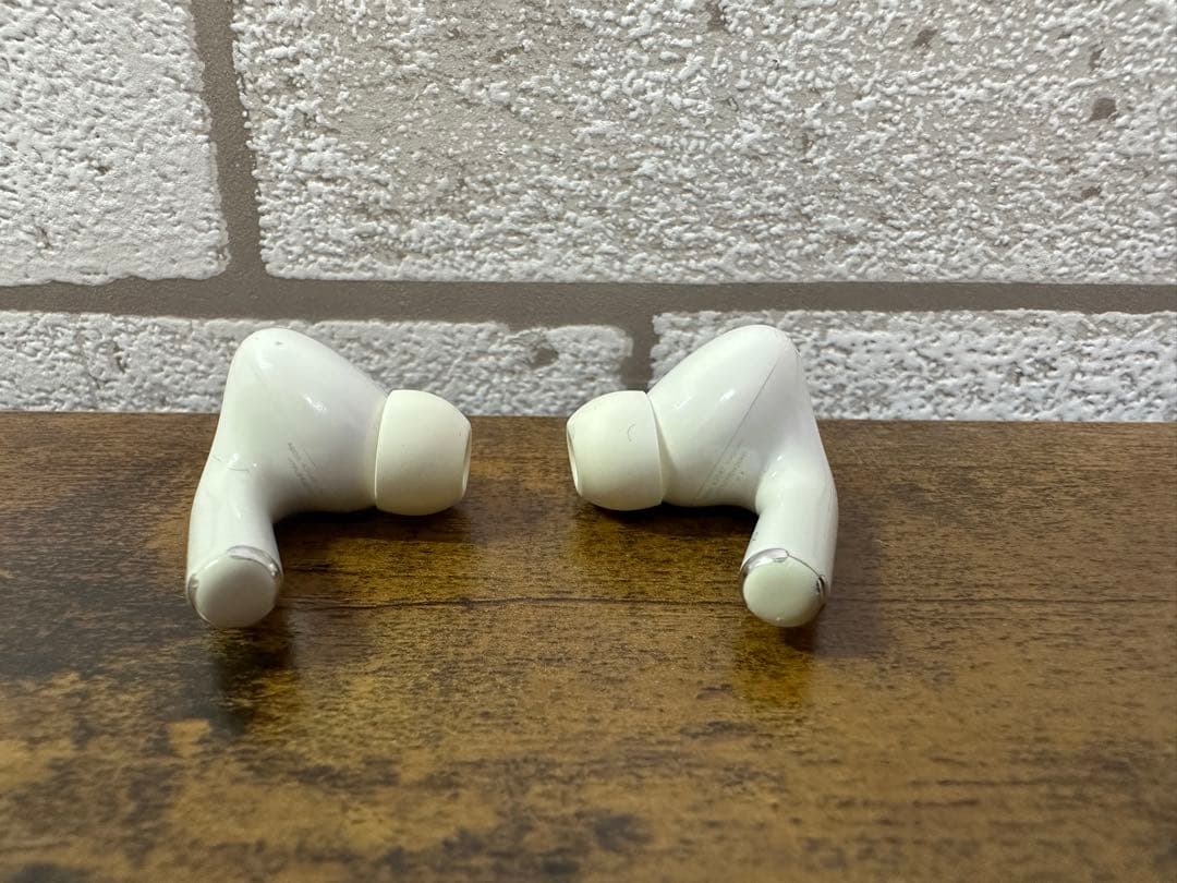 AirPodsPro2 USB-Cタイプ 刻印入りケース付き