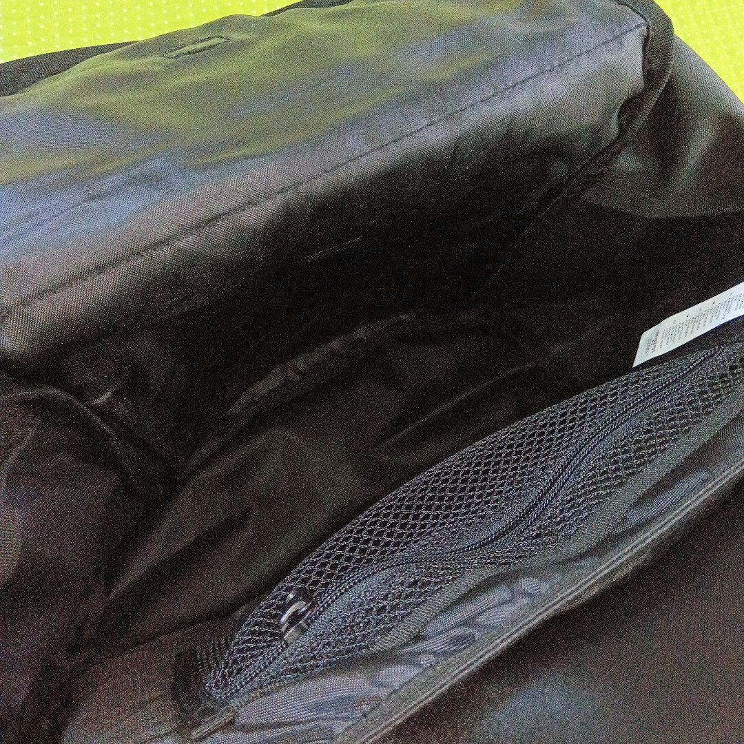 未使用品　VANS　バックパック　リュック　スケボー　大容量　黒　ストリート