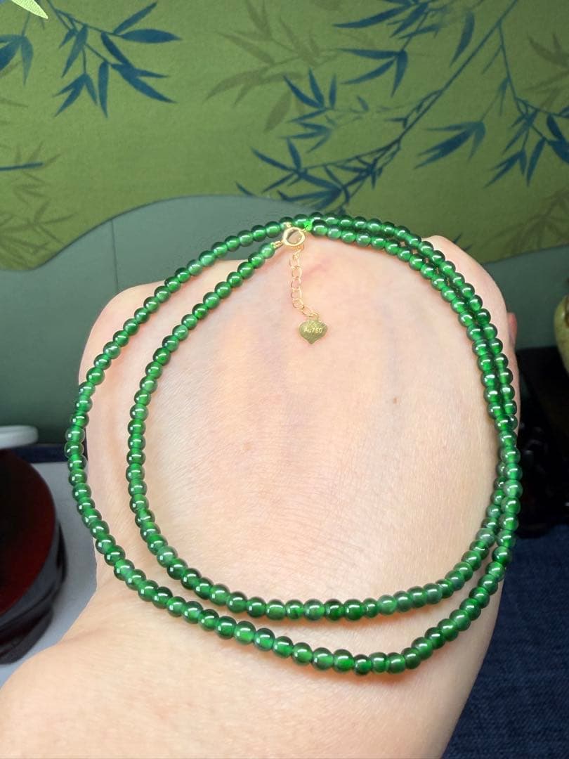 新入荷❣️高品質‼️天然A貨翡翠　18k、氷種満緑小粒ネックレス　鑑定書付き