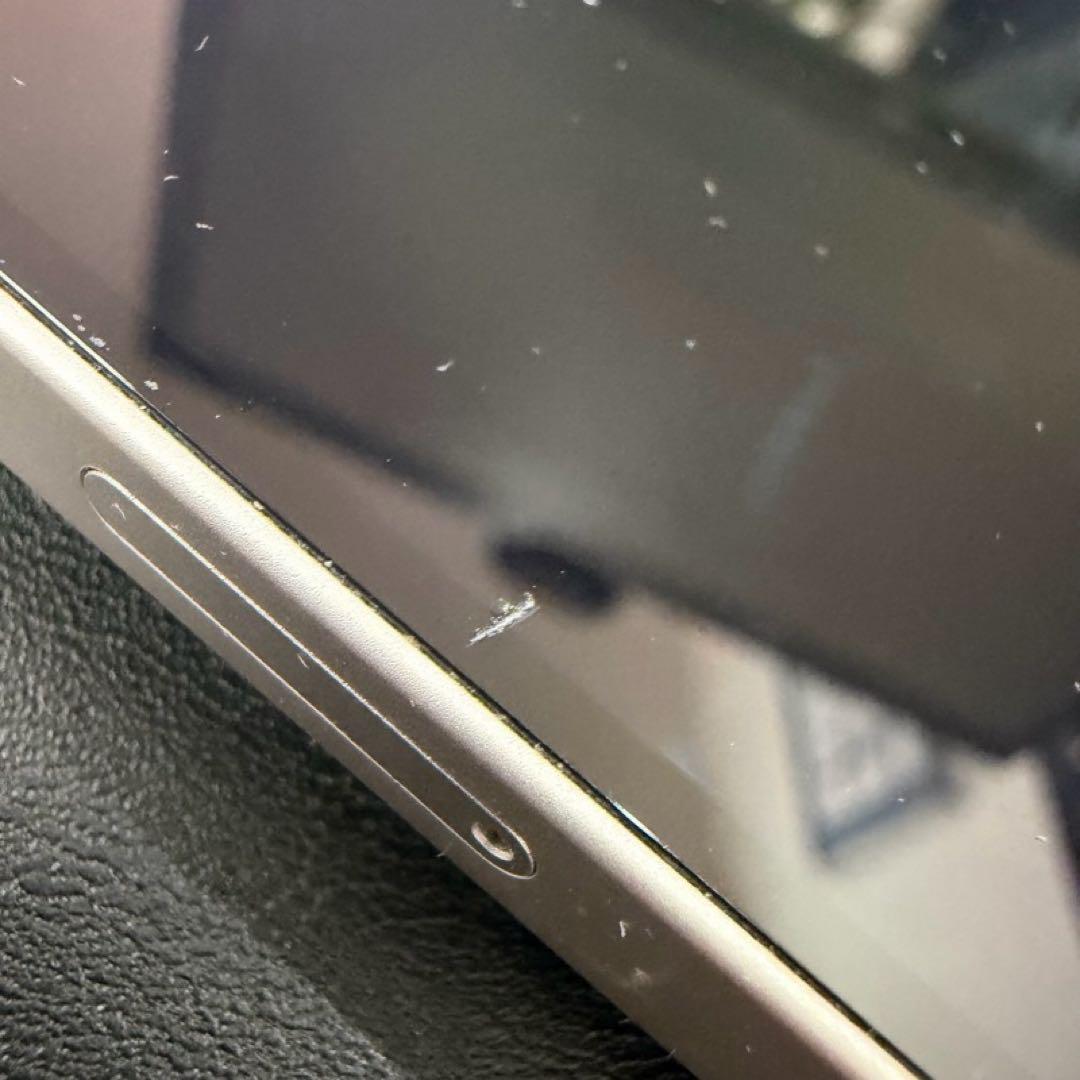 Apple iPhone 12 ホワイト MGHV3J/A 128GB 中古