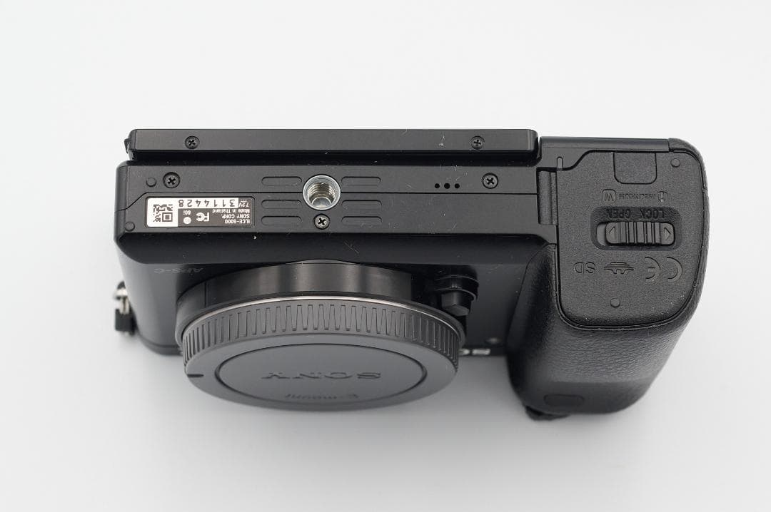 シャッター回数6500回‼️SONY α6000 ミラーレスカメラ 本体