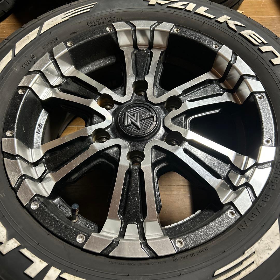 200系 ハイエース 社外16インチ ファルケン 215/65R16 バリ山