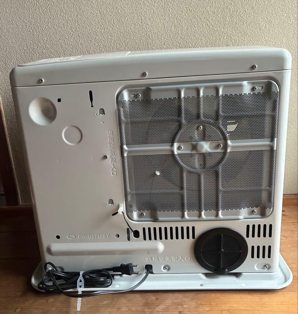 CORONA 石油ファンヒーター ホワイト